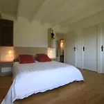 Aux Logis De Fonfroide Chez Mylene & David לינה וארוחת בוקר Marcoles
