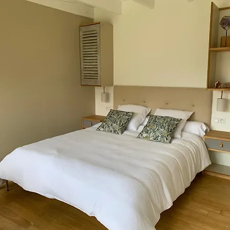 Bed & Breakfast Aux Logis De Fonfroide Chez Mylene & David Marcoles