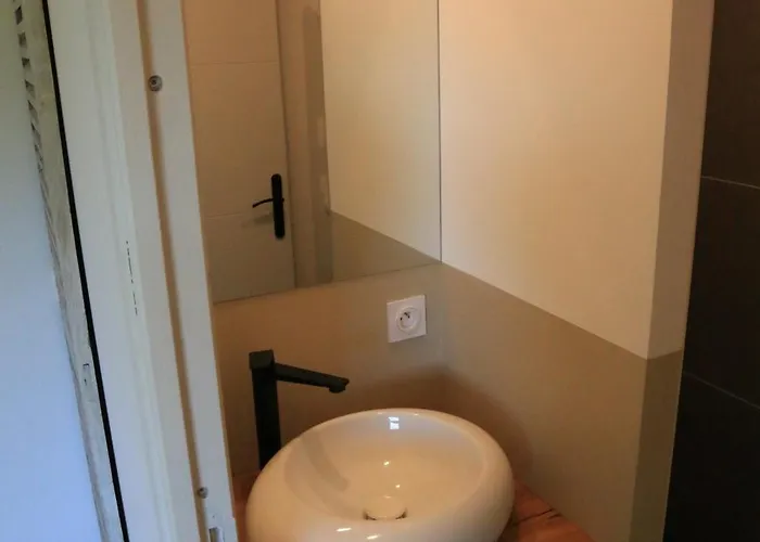 Nocleg ze śniadaniem Aux Logis De Fonfroide Chez Mylene & David 3*